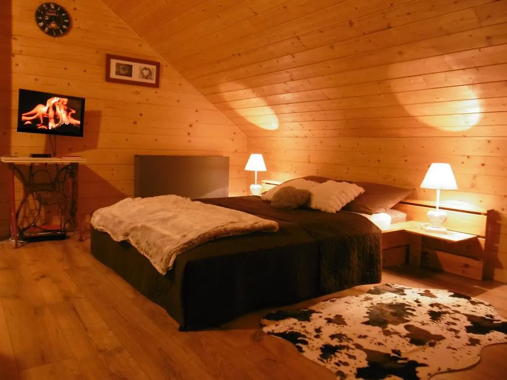 Gite Au Coeur Du Chalet En Belledonne Vers Prapoutel Les 7 Laux Sainte-Agnès 0*,